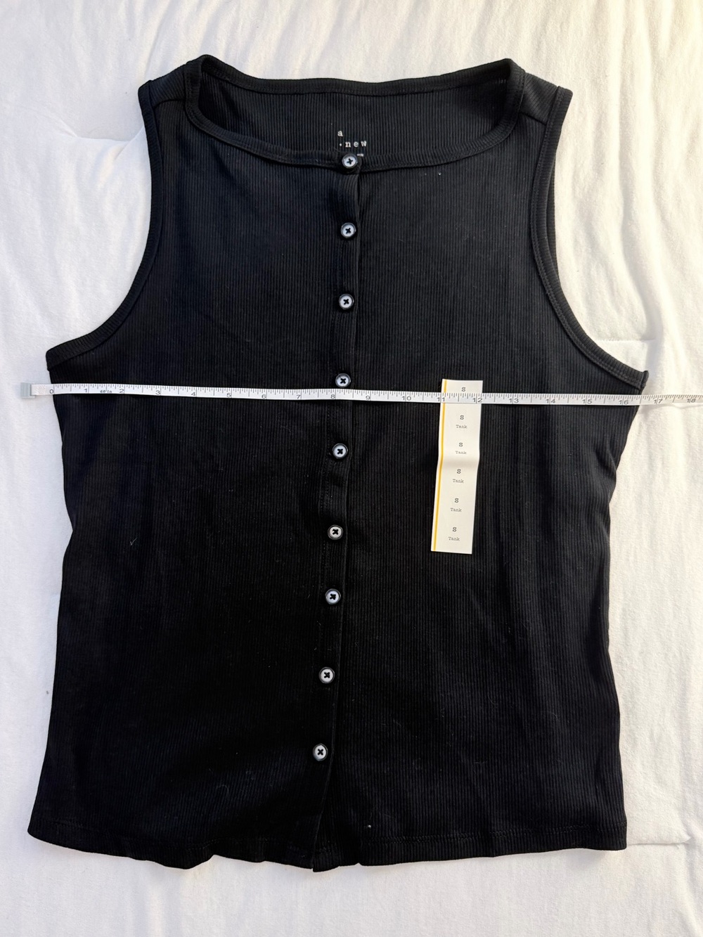 NWT Ribbed Button-Front Black Tank (Small) - Picture 3 of 5